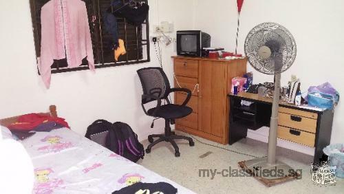 Toa payoh Aircon room for rent for single lady near Bradell mrt
