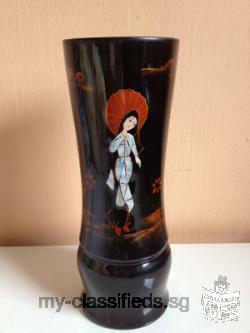 Black Lacquer Wooden Vase