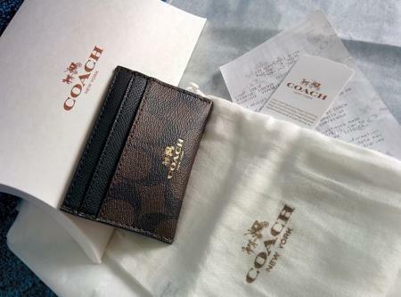 COACH Card Case in brown/black color (brand new, complete set)