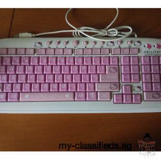 Hello Kitty USB Keyboard