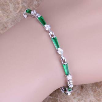 brand new, Unique green emerald white topaz bracelet
